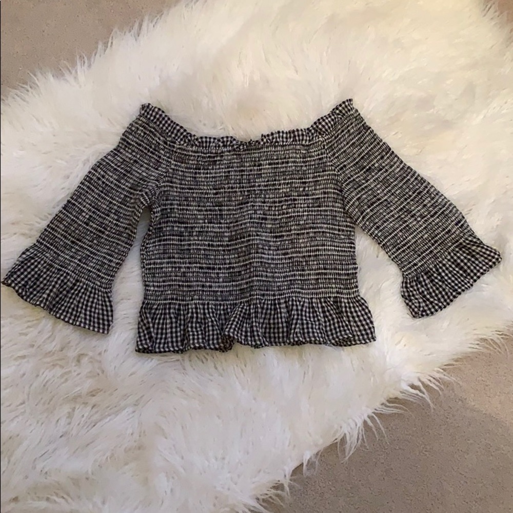 American Eagle off the shoulder top